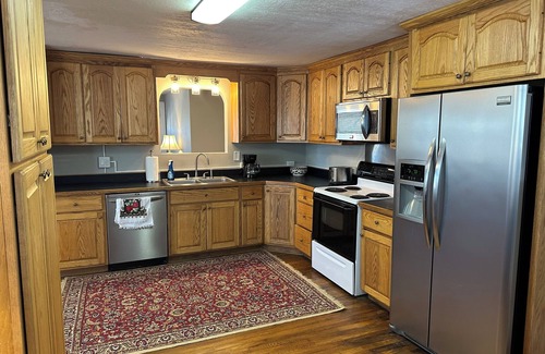 Hendersonville House | Charming 2-bedroom home, 1 mile from town, with a beautiful view.