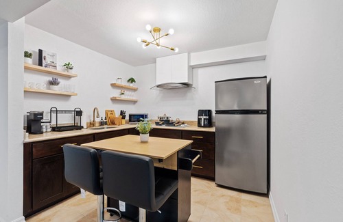 Mission Terrace House | Charming 2-bedroom house with private backyard in San Francisco