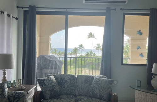 La Grande Princesse House | Charming 2-bedroom beachfront condo with AC and a pool in amazing Christiansted