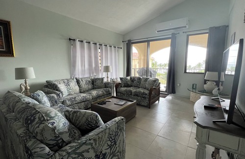 La Grande Princesse House | Charming 2-bedroom beachfront condo with AC and a pool in amazing Christiansted