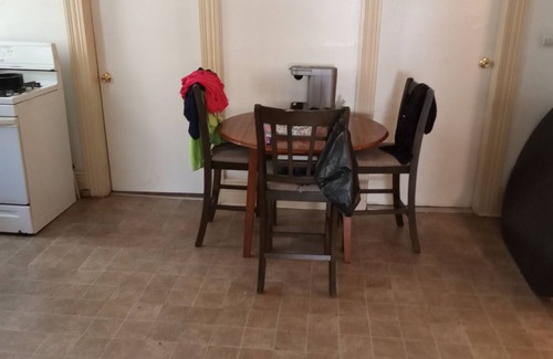 Downtown Rochester Apartment | Charming 2-bedroom apartment in delightful Rochester with WiFi, AC