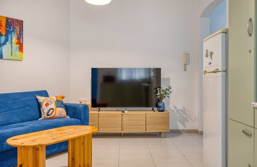 Msida Apartment | Charming 2-Bedroom Apartment with Balconies MGAJ1-1