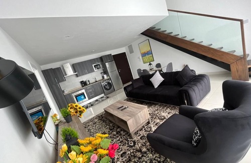 Cantonments Apartment | Charming 2-bedroom Apartment with fitness room, WiFi in phenomenal Accra