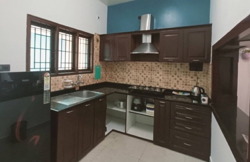 Hebbal House | Charming 2-bedroom bungalow with Wi-Fi, AC, Parking in awesome Bengaluru-Hebbal