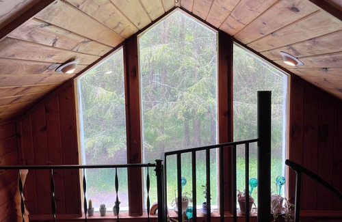 Gilboa Cabin | Charming 2-bedroom cabin in enchanting Gilboa with WiFi