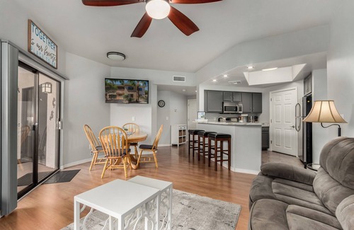 Kaufman And Broad At The Vineyards Apartment | Charming 2-bedroom condo with Heated Pool & fitness room, 1 King 1 Queen