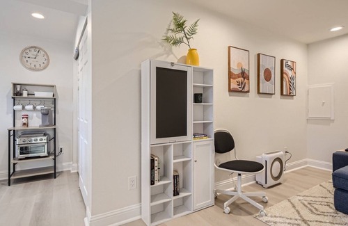Greenwood Village Apartment | Charming 2-bedroom garden level suite in tranquil Denver Tech Center