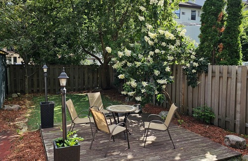 Summit - University House | Charming 2-bedroom house with plenty amenities on Saint Paul's Cathedral Hill