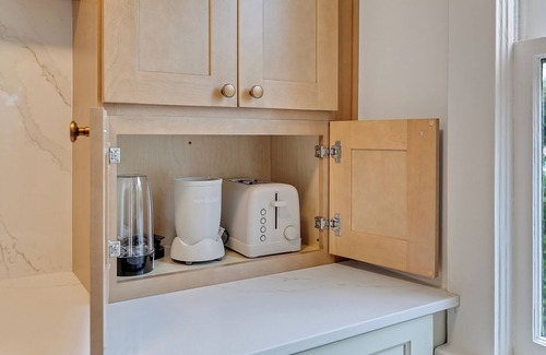 North Tabor House | Charming 2-bedroom house with WiFi in NE Portland