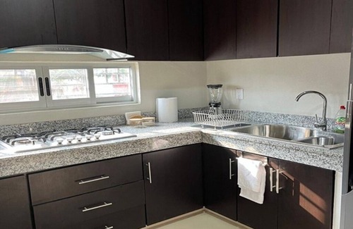 Coquimatlan House | Charming 2-bedroom house with WiFi, AC in delightful Coquimatlán