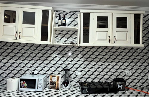 Monrovia Apartment | Charming 2-bedroom Ocean View Apartment with Wi-Fi, AC and Generator in Monrovia