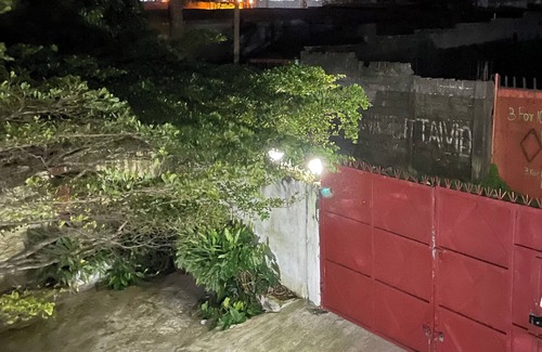 Monrovia Apartment | Charming 2-bedroom Ocean View Apartment with Wi-Fi, AC and Generator in Monrovia