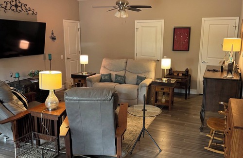 Hannibal Apartment | Charming 2-bedroom spaces in the Lower Level of our new home in Hannibal, MO,