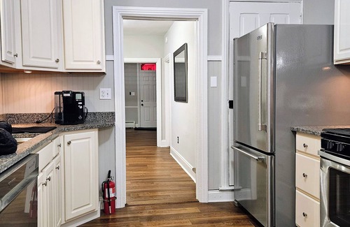 Hummelstown House | Charming 2-bedroom house with A/C and off street parking in Hummelstown