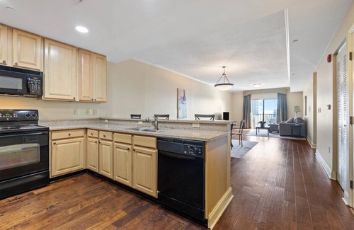 Capitol Hill Condo | Charming 2-bedroom condo in delightful Tallahassee with fitness room, WiFi