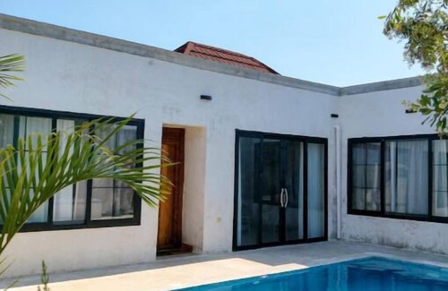 Jambiani Villa | Charming 2-bedroom Villa with a private swimming pool and a surrounding wall