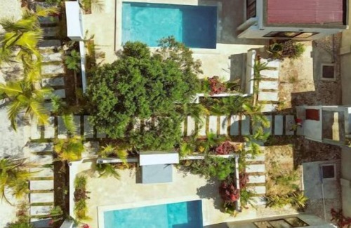 Jambiani Villa | Charming 2-bedroom Villa with a private swimming pool and a surrounding wall