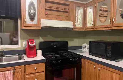 East Mesa House | Charming 2 BR plus office home in a 55+ Manufactured Resort in Apache Junction