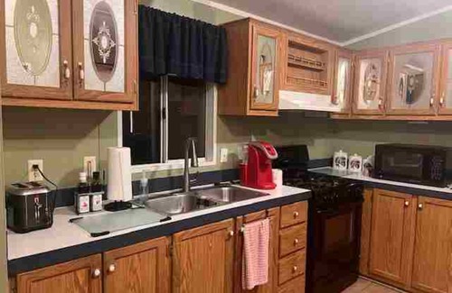 East Mesa House | Charming 2 BR plus office home in a 55+ Manufactured Resort in Apache Junction