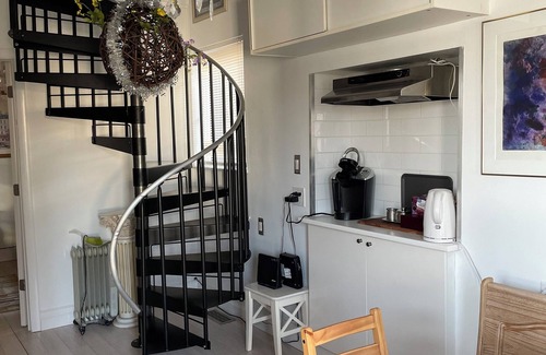 Riverside Apartment | Charming 2-mini bedrooms apartment with AC, WiFi in fabulous Greenwich