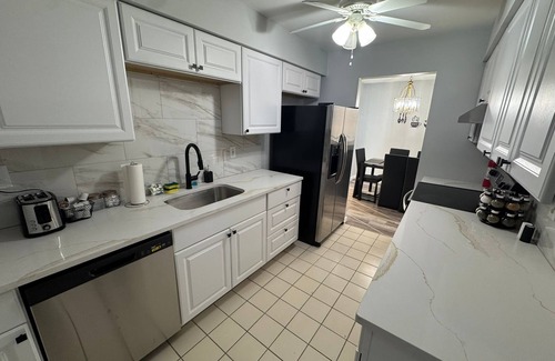 Mount Laurel House | Charming 2-bedroom townhome with AC, WiFi in Pleasant Mount Laurel Township