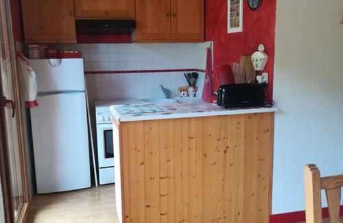 Villard-de-Lans Apartment | Charming 2BR Apartment near Villard de Lans Center, 3km from Ski Slopes