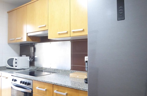 Port de Sagunt Apartment | Charming 3-Bedroom Apartment with WIFI, Near Puerto Beach, Valencia