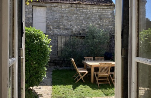 Bourron-Marlotte House | Charming 3-bedroom house in wonderful Fontainebleau Forest with WiFi