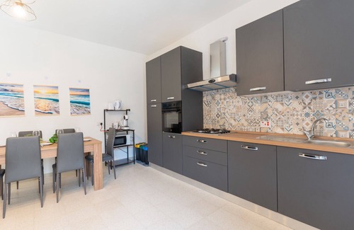 Bugibba Apartment | Charming 3-Bed in St. Paul’s 2-Hosted by Sweetstay