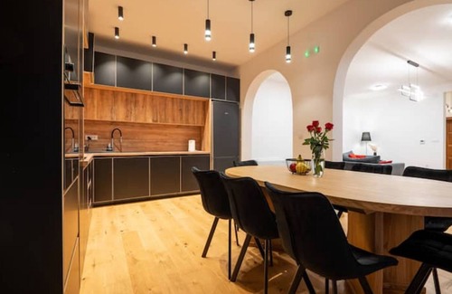 Utjeha Villa | Charming 3-bedroom villa with WiFi, AC in quaint Bar Municipality