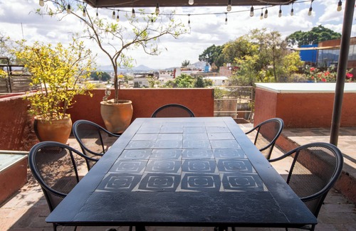 Luis Jimenez Figueroa House | Charming 3-bedroom architect's house in amazing Oaxaca de Juárez with WiFi