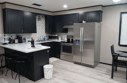 New Boston House | Charming 3-bedroom country house in New Boston. Privacy & relaxation unmatched.