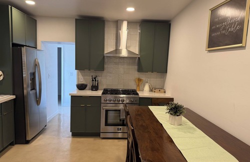 Downtown Tucson House | Charming 3 bedroom Casita in Downtown Tucson-Perfect for Your Getaway!