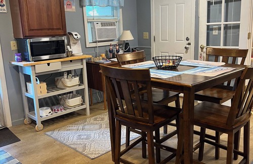 Edinboro Cottage | Charming 3-bedroom cottage at lovely Edinboro Lake