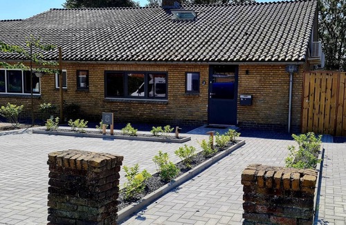 Ternaard House | Charming 3-bedroom house in enchanting Ternaard with WiFi, AC "Us Eigen Honk"