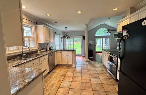 North Bethesda House | Charming 3-bedroom house with AC, WiFi in peaceful Bethesda