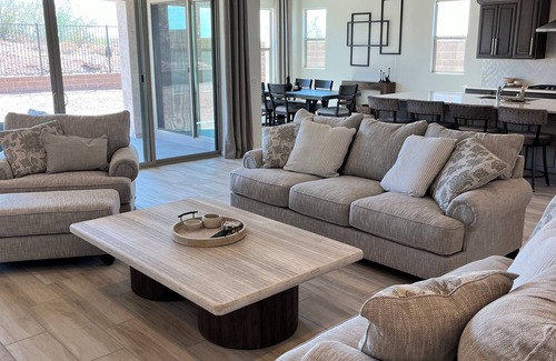 Festival Ranch House | Charming 3-bedroom house in Sun City Festival Buckeye Arizona. Enjoy your stay.