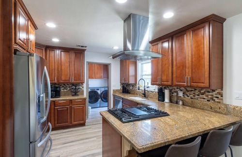 Lincoln Acres House | Charming 3-bedroom house with WiFi, AC in welcoming La Mesa