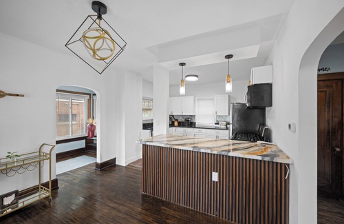 Ottawa House | Charming 3-bedroom house with WiFi, AC in wonderful Toledo