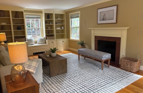 Bellevue Avenue Historic District House | Charming 3-bedroom Newport home located off iconic Bellevue Ave.