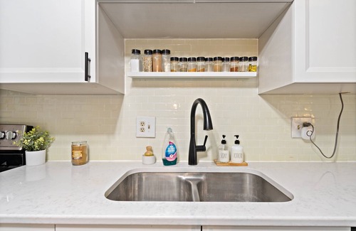 Plainfield House | Charming 3-Bedroom Retreat Near Indianapolis