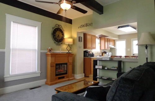 Greencastle House | Charming 3-bedroom house in beautiful Greencastle near DePauw campus