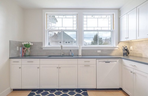 Northeast Harbor House | Charming 3-bedroom house in downtown Northeast Harbor! Minutes from Acadia!