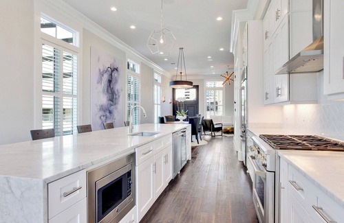 Central Business District House | Charming 3-bedroom house with WiFi and AC in brilliant New Orleans
