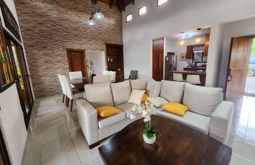 Jarabacoa Villa | Charming 3-bedroom villa with WiFi with a gorgeous view of Jarabacoa