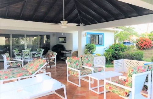 Long Bay Villa | Charming 3-bedroom villa with Pool, WiFi, AC in Long Bay near Sam Lords Castle.