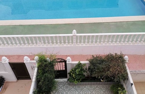 El Moncayo House | Charming 3-bedroom bungalow in welcoming Guardamar del Segura with AC, WiFi