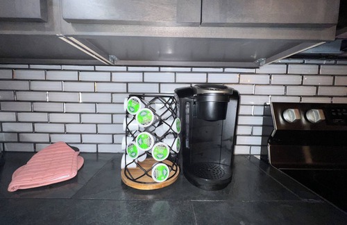 Town of Aurelius Apartment | Charming 3br-Apt in fabulous Auburn with AC, WiFi.