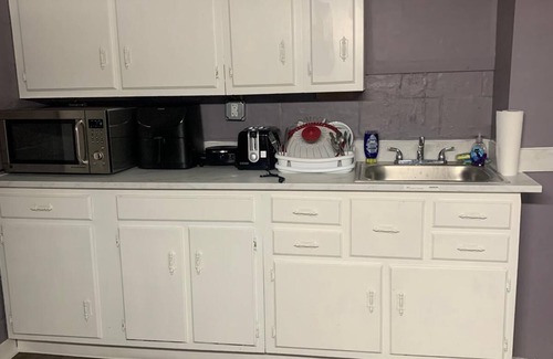 Hagerstown House | Charming 4-bedroom house with AC and WiFi in enchanting Hagerstown