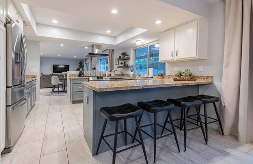 Casas Adobes West House | Charming 4-bedroom house in Tucson with Heated Pool and Hot Tub and Great Patio